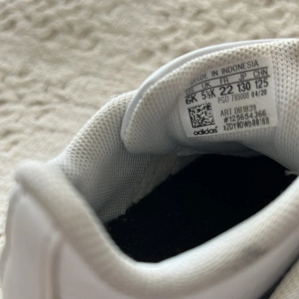 Adidas Kids White and Black Velcro Sneakers size 6K